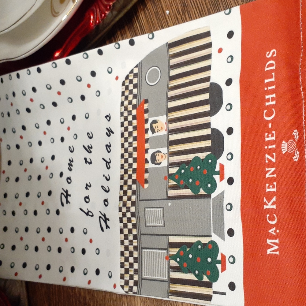 MACKENZIE-CHILDS  HOLIDAY CAMPER DISH TOWEL